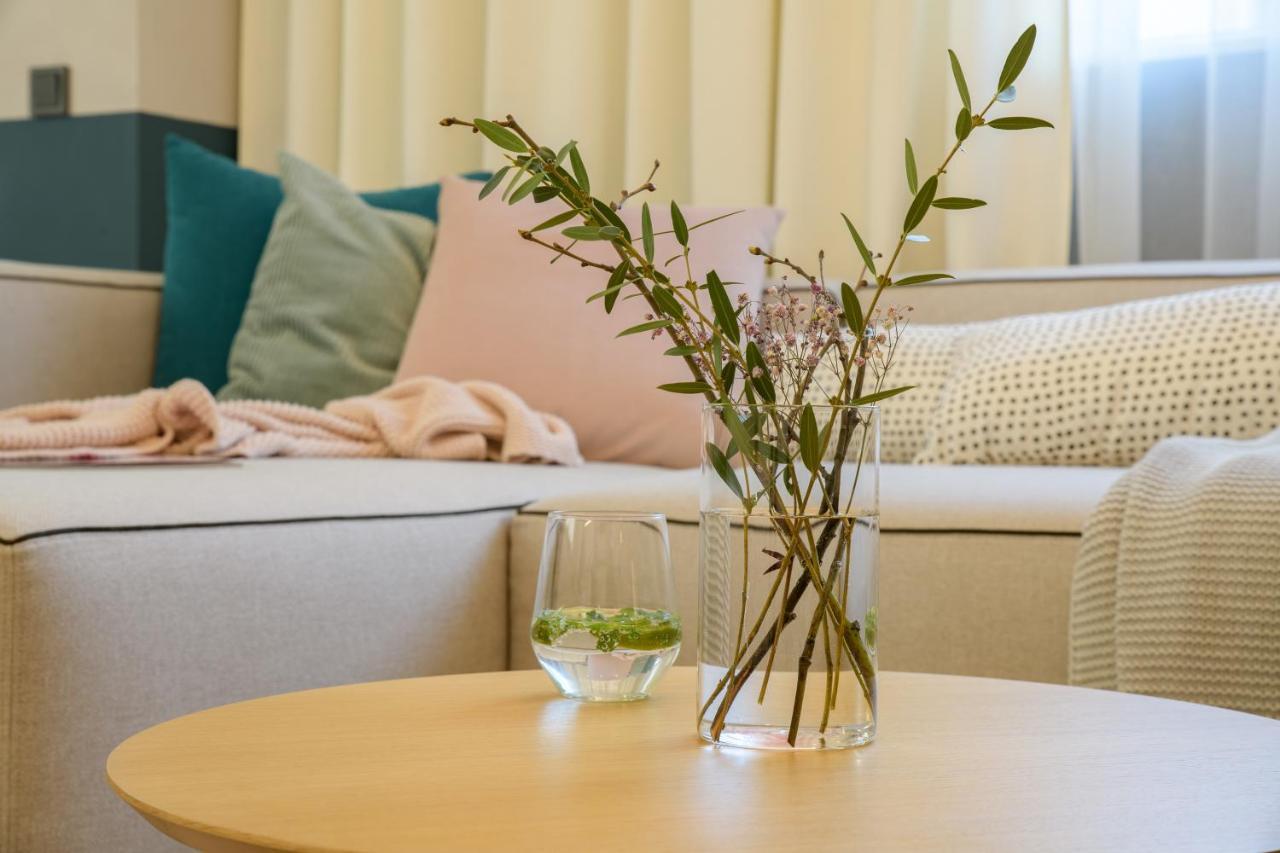 וארנה Апартамент Жасмин С Частен Гараж - Jasmin Apartment With Private Garage מראה חיצוני תמונה