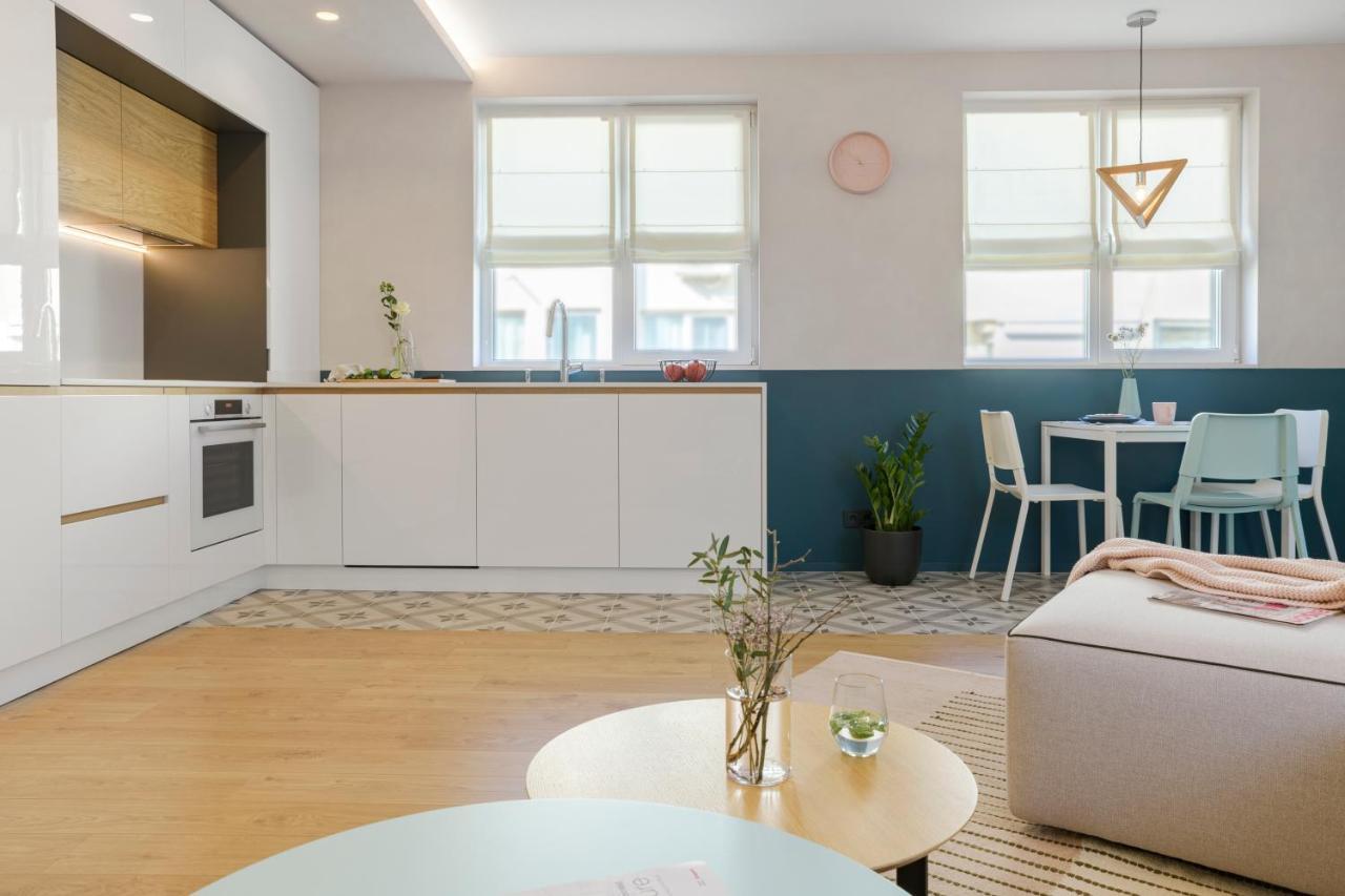וארנה Апартамент Жасмин С Частен Гараж - Jasmin Apartment With Private Garage מראה חיצוני תמונה