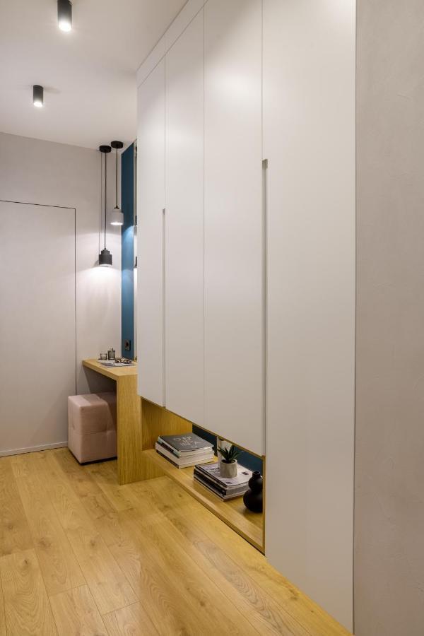 וארנה Апартамент Жасмин С Частен Гараж - Jasmin Apartment With Private Garage מראה חיצוני תמונה