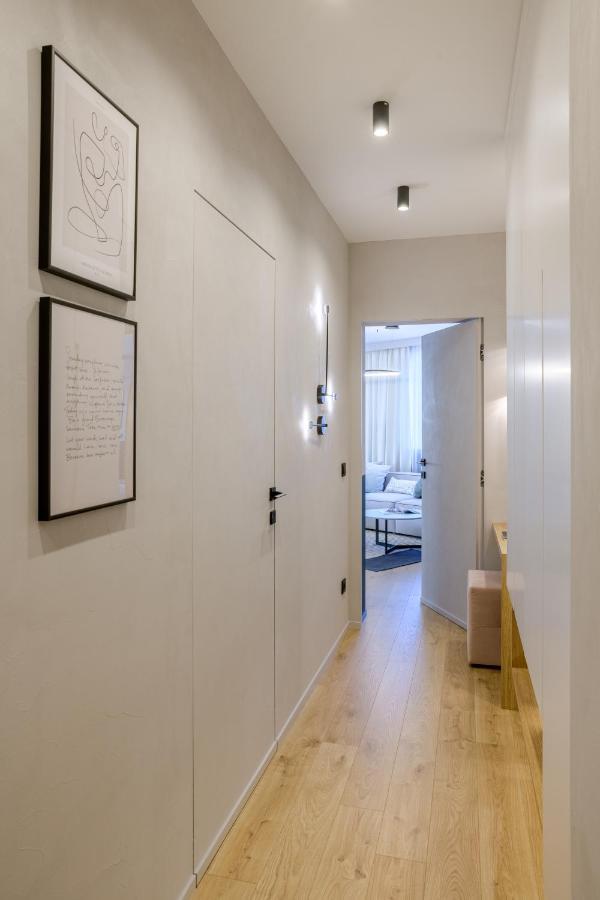 וארנה Апартамент Жасмин С Частен Гараж - Jasmin Apartment With Private Garage מראה חיצוני תמונה